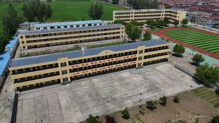 六安霍山全封闭式特训学校电话_，社会的未来在此间角逐。